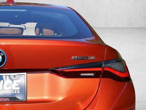 Used 2023 BMW i4 eDrive35 RWD image 8