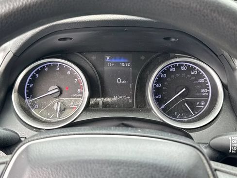 Used 2021 Toyota Camry LE FWD image 19