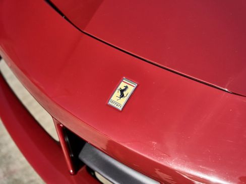 Used 2019 Ferrari 488 Spider image 9