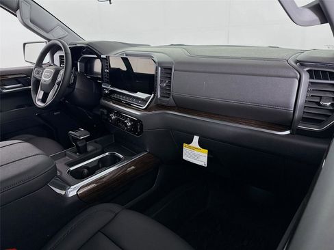New 2026 GMC Sierra 1500 Elevation w/ Elevation Premium Package AWD/4WD image 22