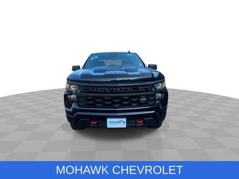Certified 2022 Chevrolet Silverado 1500 Custom Trail Boss AWD/4WD image 3