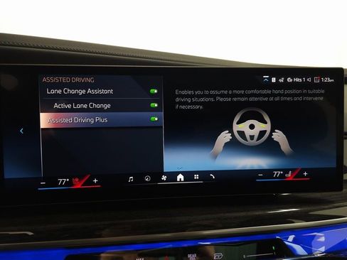 New 2026 BMW 740i xDrive image 25