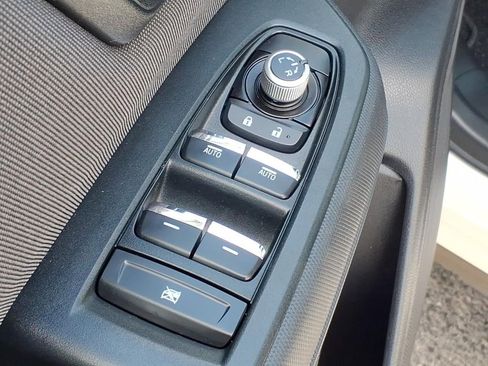 Certified 2025 Subaru Forester Premium AWD/4WD image 12