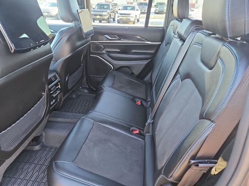 Used 2023 Jeep Grand Cherokee Trailhawk w/ Advanced Protech Group II image 29