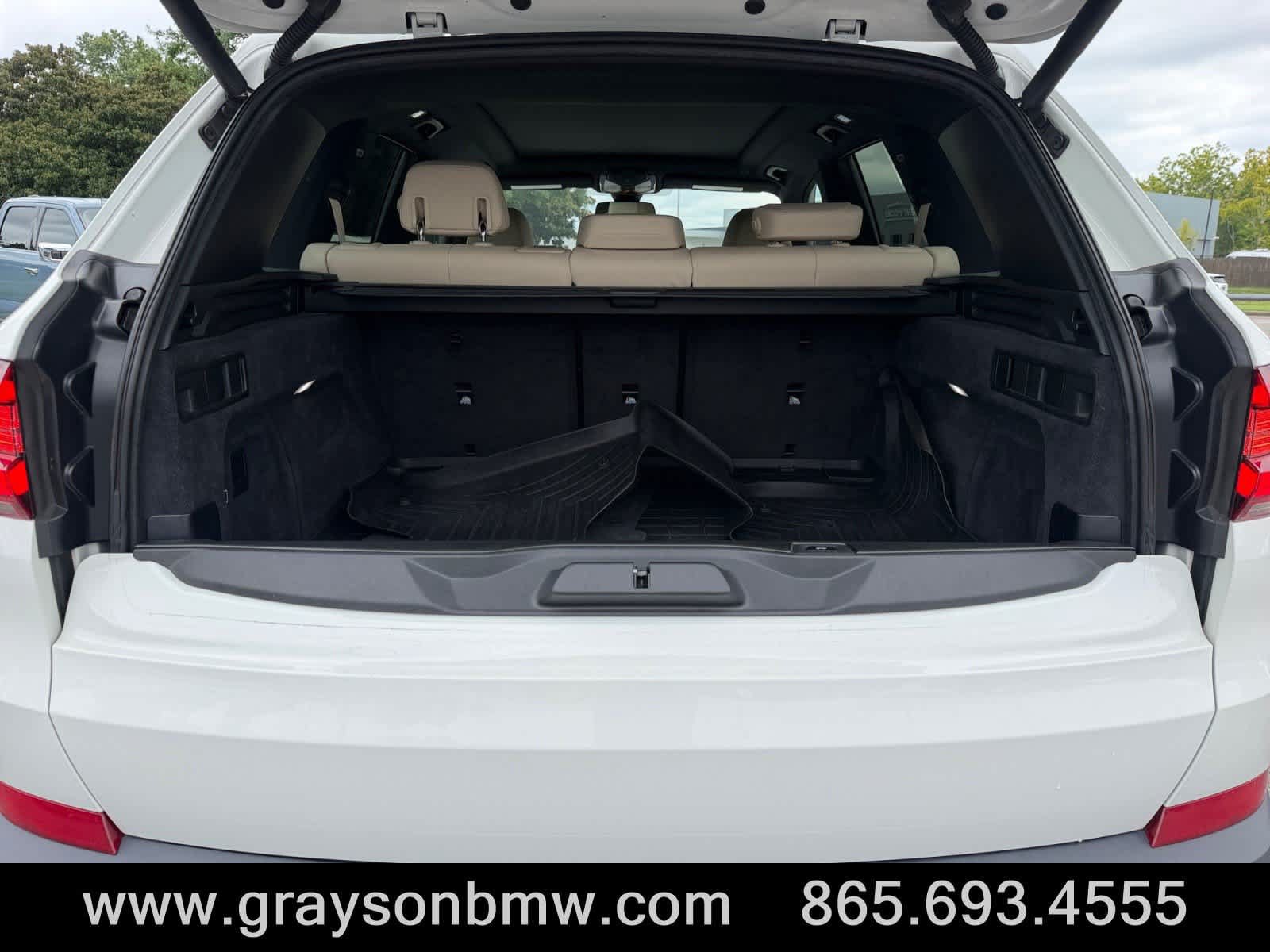 Used 2020 BMW X5 xDrive40i w/ Convenience Package AWD/4WD image 17