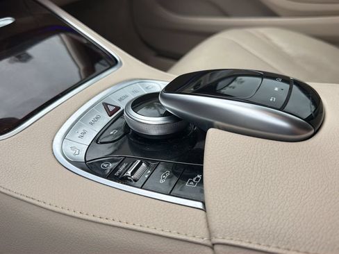 Used 2019 Mercedes-Benz S 450 Sedan image 45