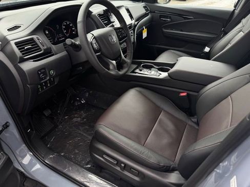 New 2026 Honda Ridgeline Black Edition image 16