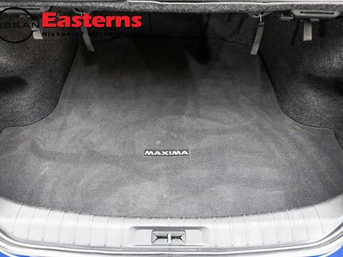 Used 2023 Nissan Maxima SV w/ Floor Mat Group image 9