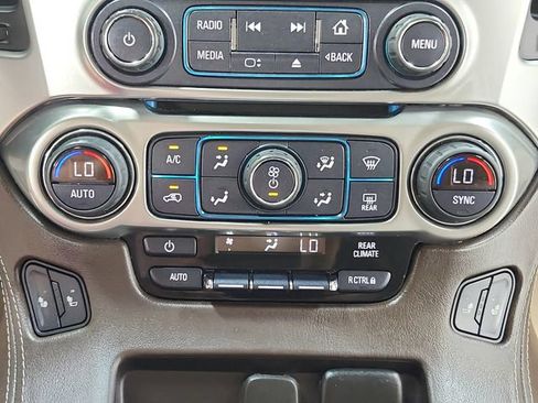 Used 2019 Chevrolet Tahoe LT RWD image 29