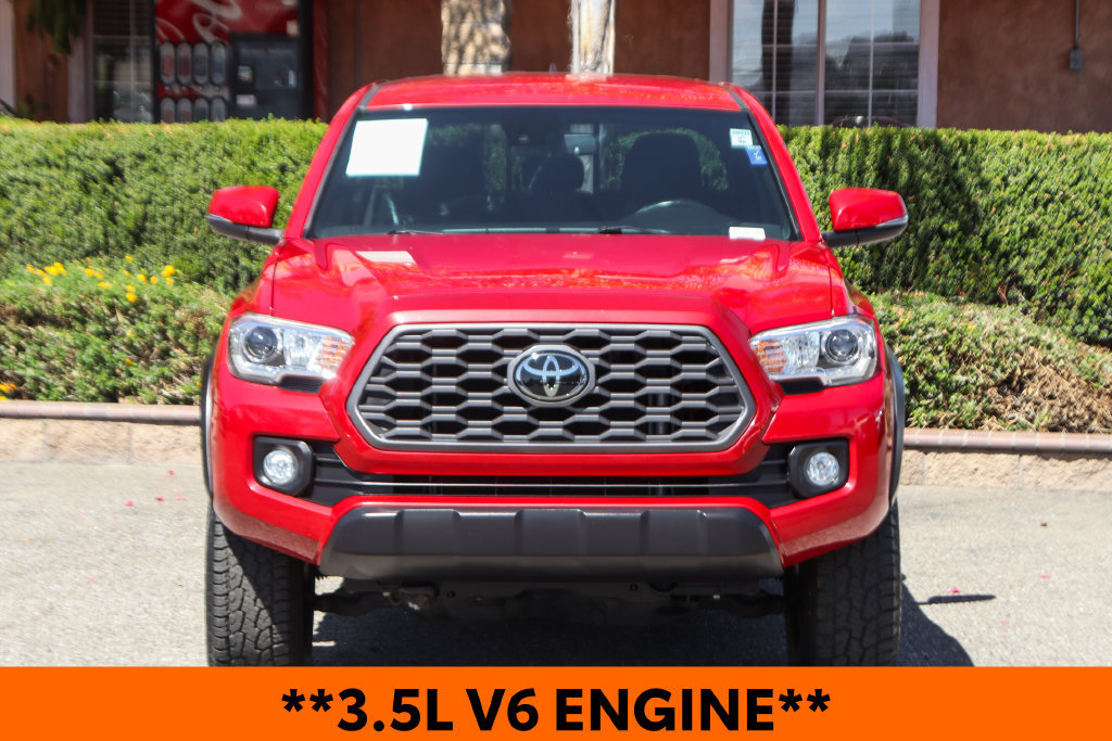 Used 2021 Toyota Tacoma TRD Off-Road w/ Technology Package AWD/4WD image 3