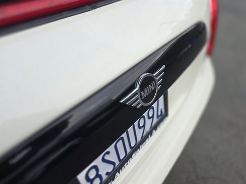 Used 2019 MINI Cooper Convertible image 23