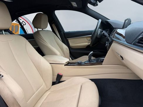 Used 2017 BMW 330i Sedan RWD image 19