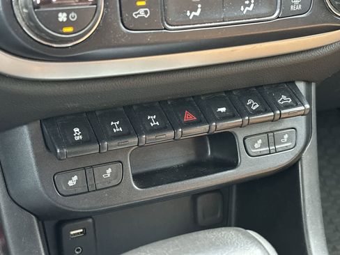 Used 2017 Chevrolet Colorado ZR2 image 22