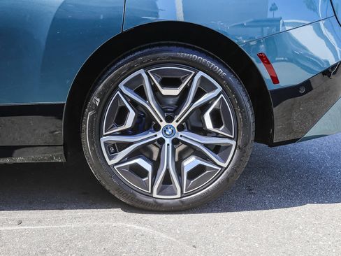 Used 2025 BMW iX xDrive50 image 8