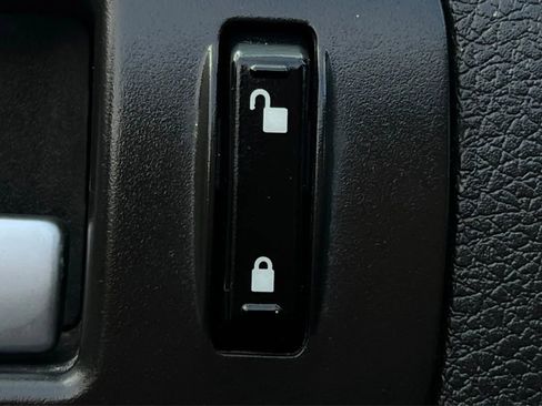 Used 2008 Ford Mustang GT Premium RWD image 35