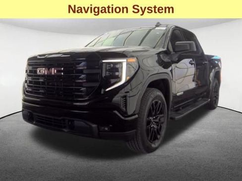 Used 2024 GMC Sierra 1500 Elevation AWD/4WD image 4