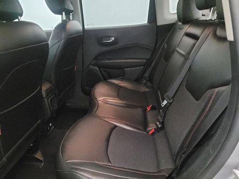 Used 2019 Jeep Compass Trailhawk AWD/4WD image 18