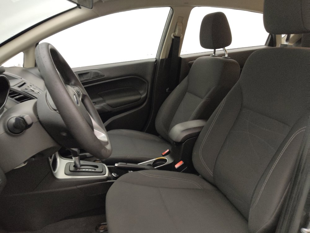 Used 2019 Ford Fiesta SE FWD image 17