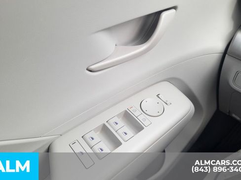 Certified 2024 Hyundai Kona SEL image 36