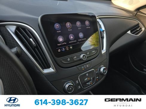 Used 2022 Chevrolet Malibu LS FWD image 24