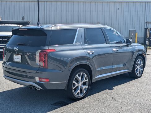 Used 2022 Hyundai Palisade Limited FWD image 8
