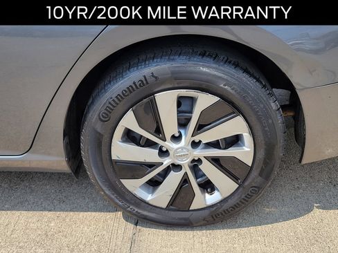 Used 2019 Nissan Altima 2.5 S FWD image 5