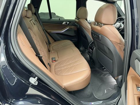 Used 2023 BMW X5 xDrive40i w/ Executive Package image 54