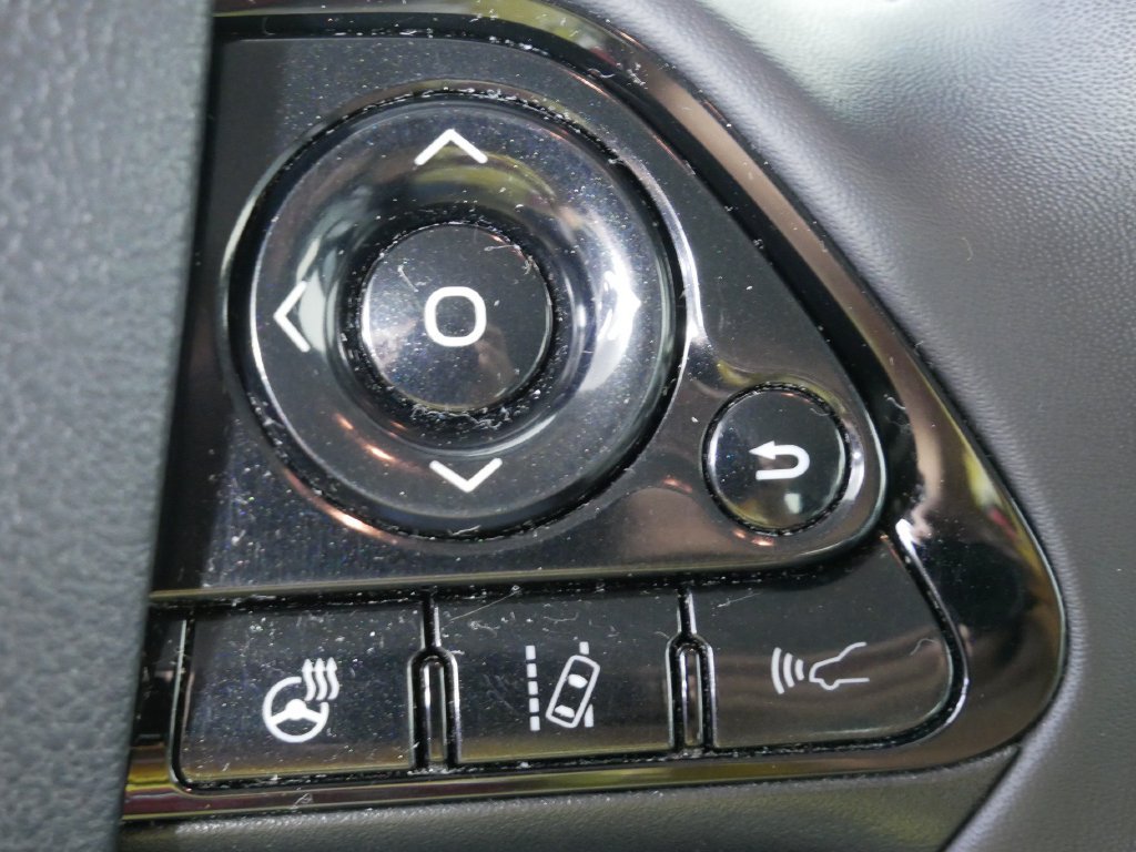Used 2019 Toyota Prius Limited FWD image 26