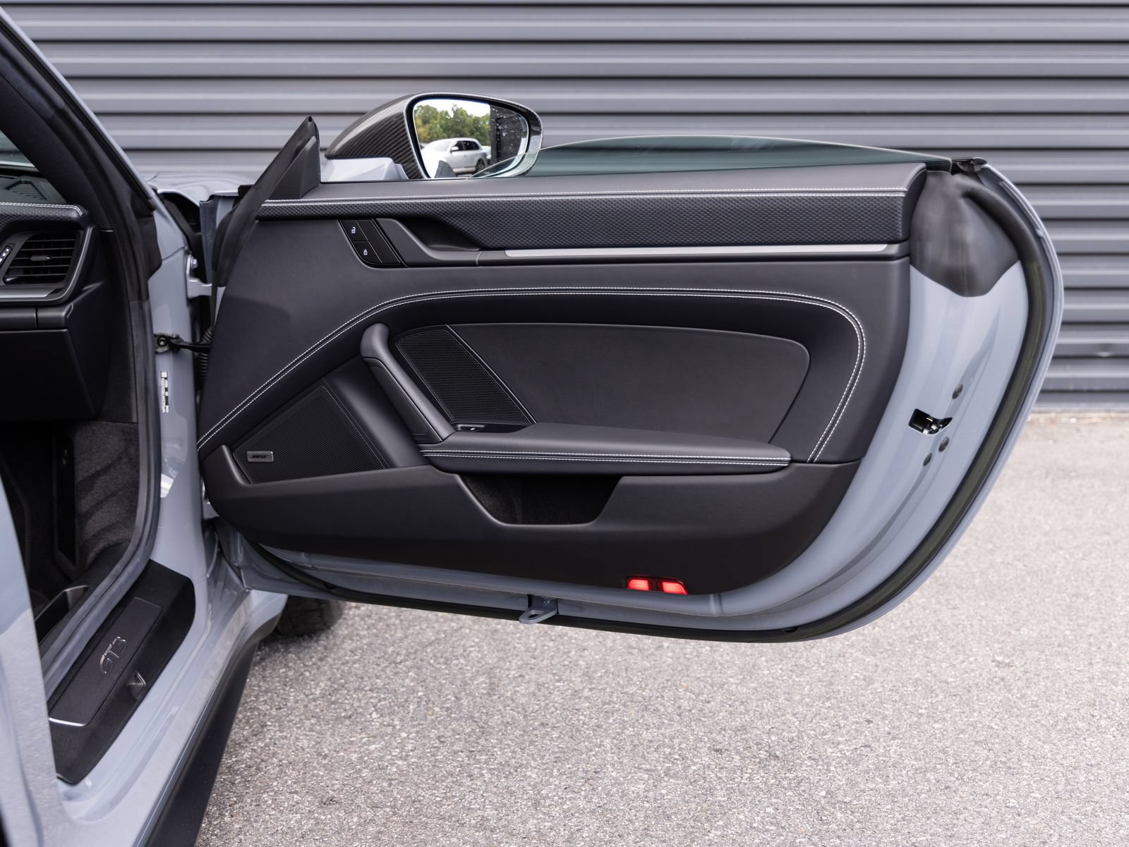 Certified 2024 Porsche 911 GT3 RWD image 29
