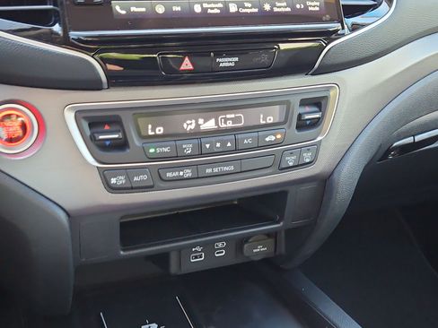 New 2026 Honda Ridgeline Sport image 18