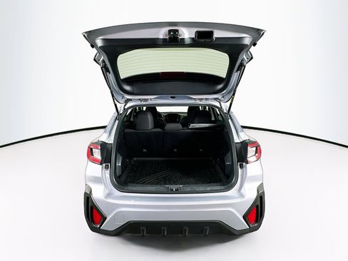 Used 2024 Subaru Crosstrek 2.0i Premium image 28