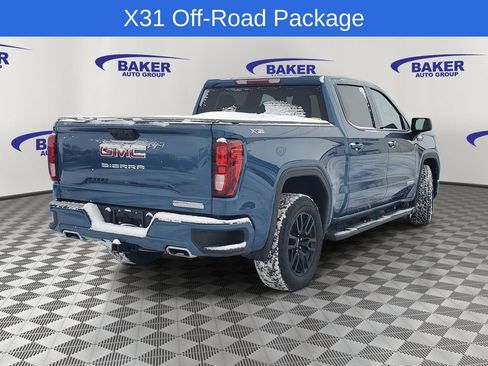 Used 2024 GMC Sierra 1500 Elevation w/ X31 Off-Road Package AWD/4WD image 2