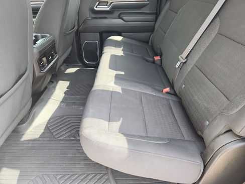 Used 2024 Chevrolet Silverado 2500 LT AWD/4WD image 23