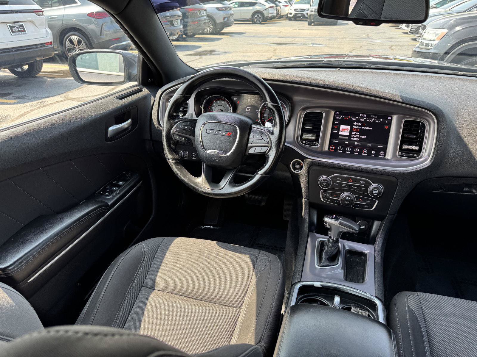 Used 2019 Dodge Charger SXT AWD/4WD image 34