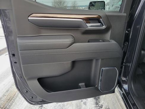 New 2026 GMC Sierra 1500 Elevation image 11