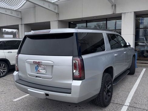 Used 2017 GMC Yukon XL SLT w/ Open Road Package image 6