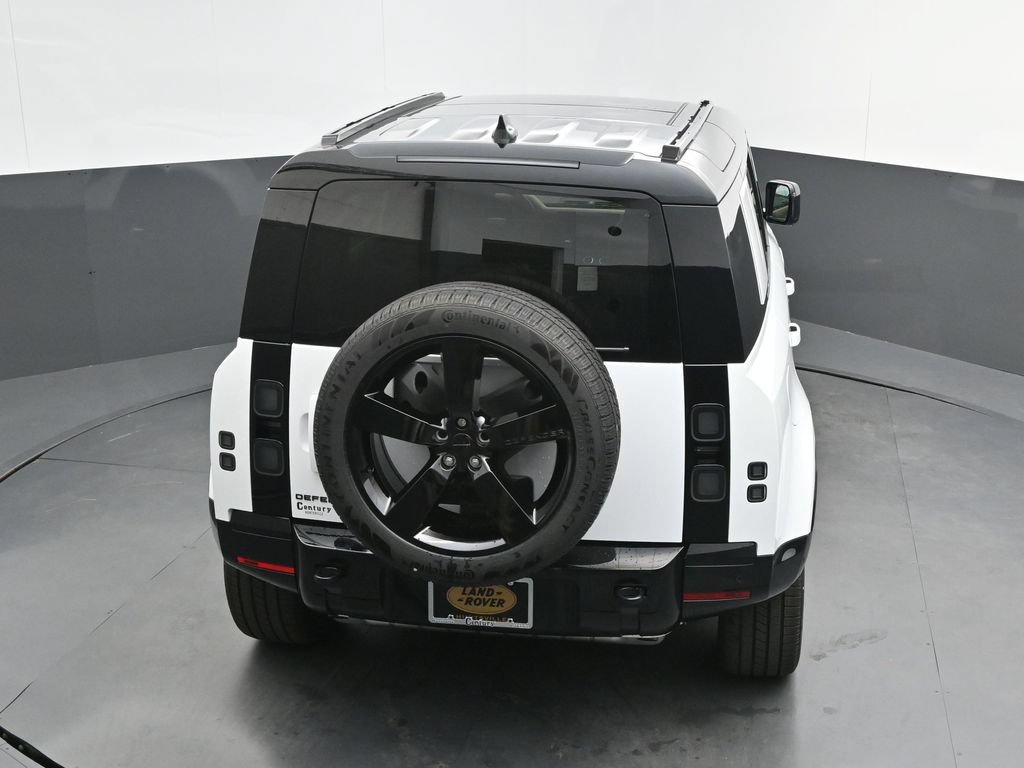New 2026 Land Rover Defender 110 X-Dynamic SE AWD/4WD image 35