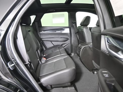 Used 2024 Cadillac XT5 Premium Luxury AWD/4WD image 18