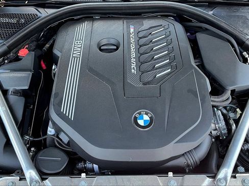 Used 2022 BMW M440i Convertible RWD image 31