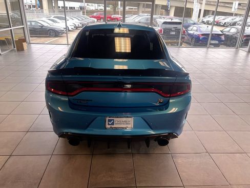 Used 2023 Dodge Charger Scat Pack w/ Technology Group RWD image 25