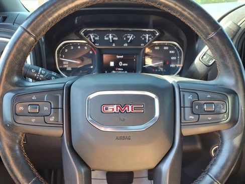 Used 2021 GMC Sierra 1500 AT4 w/ AT4 Value Package AWD/4WD image 32