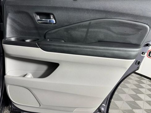 Used 2021 Honda Pilot Touring image 50