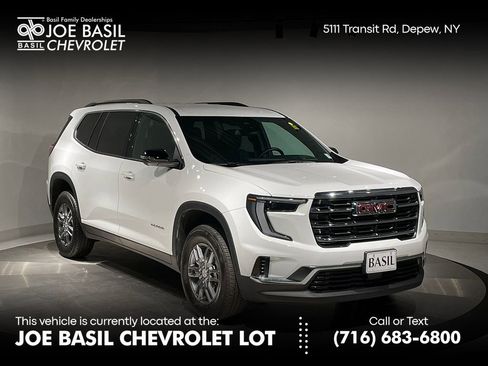 Certified 2025 GMC Acadia Elevation image 1