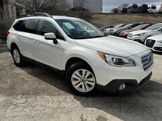 Used 2016 Subaru Outback 2.5i Premium w/ Popular Package #2 video 1