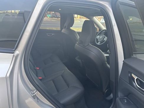 Certified 2025 Volvo XC60 B5 Plus image 13