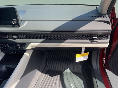 Certified 2023 Honda Accord EX image 21