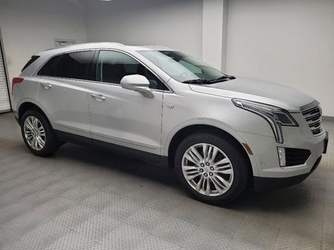 Used 2017 Cadillac XT5 Premium Luxury w/ Driver Assist Package FWD image 11