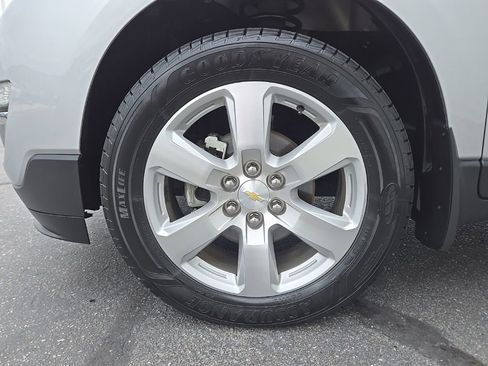 Used 2016 Chevrolet Traverse LTZ AWD/4WD image 13
