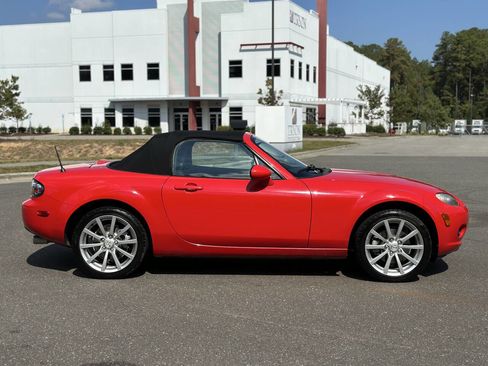 Used 2007 MAZDA MX-5 Miata Touring image 9