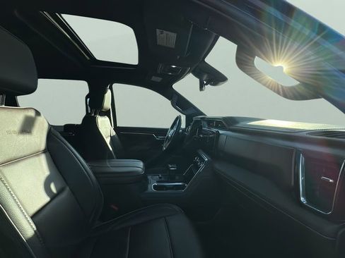 Used 2024 GMC Sierra 1500 Denali w/ Denali Reserve Package image 26